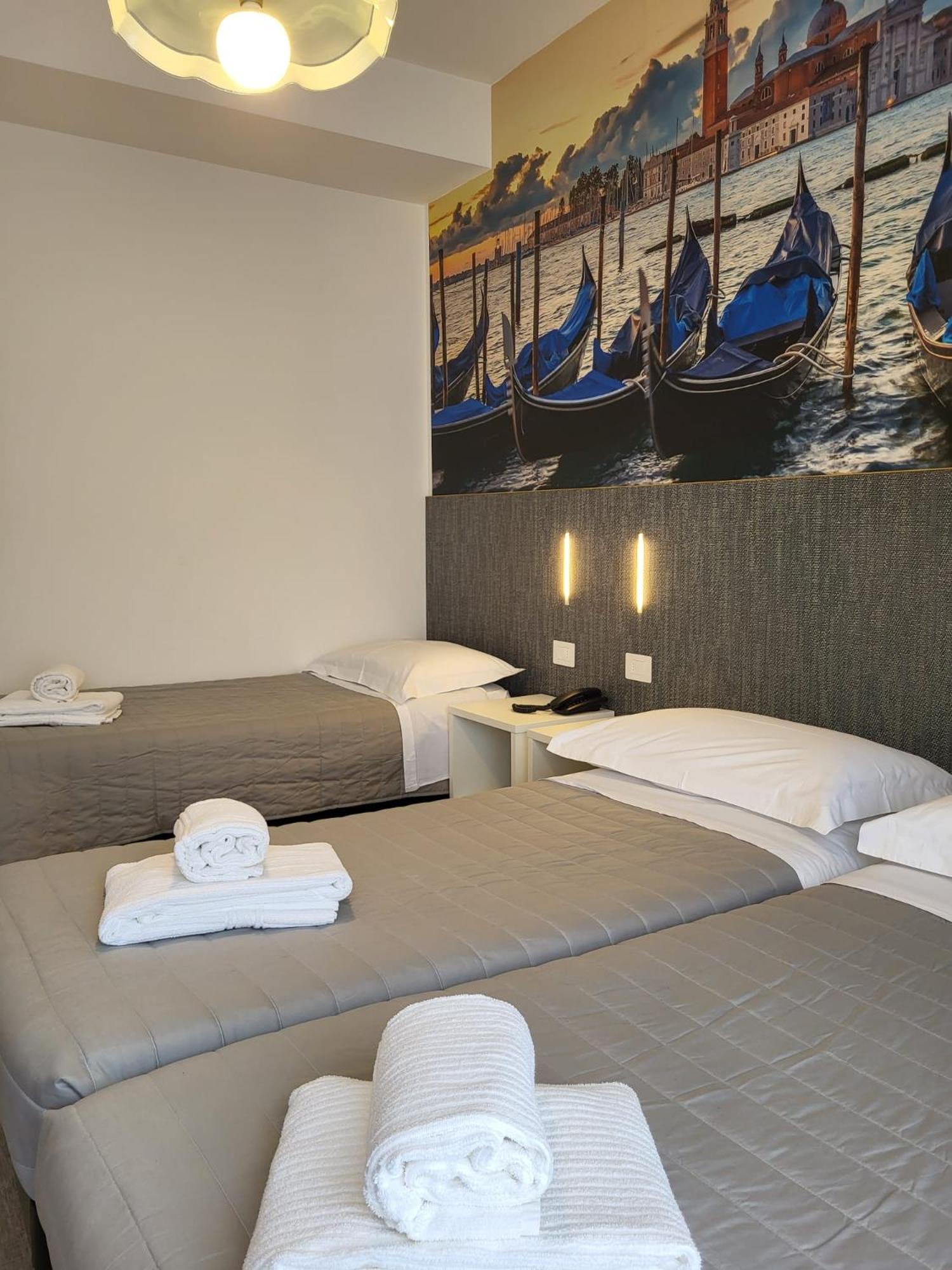 Hotel Piccadilly Jesolo Extérieur photo